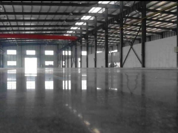 广东东莞某玻璃制品有限公司混凝土密封固化剂地坪案例